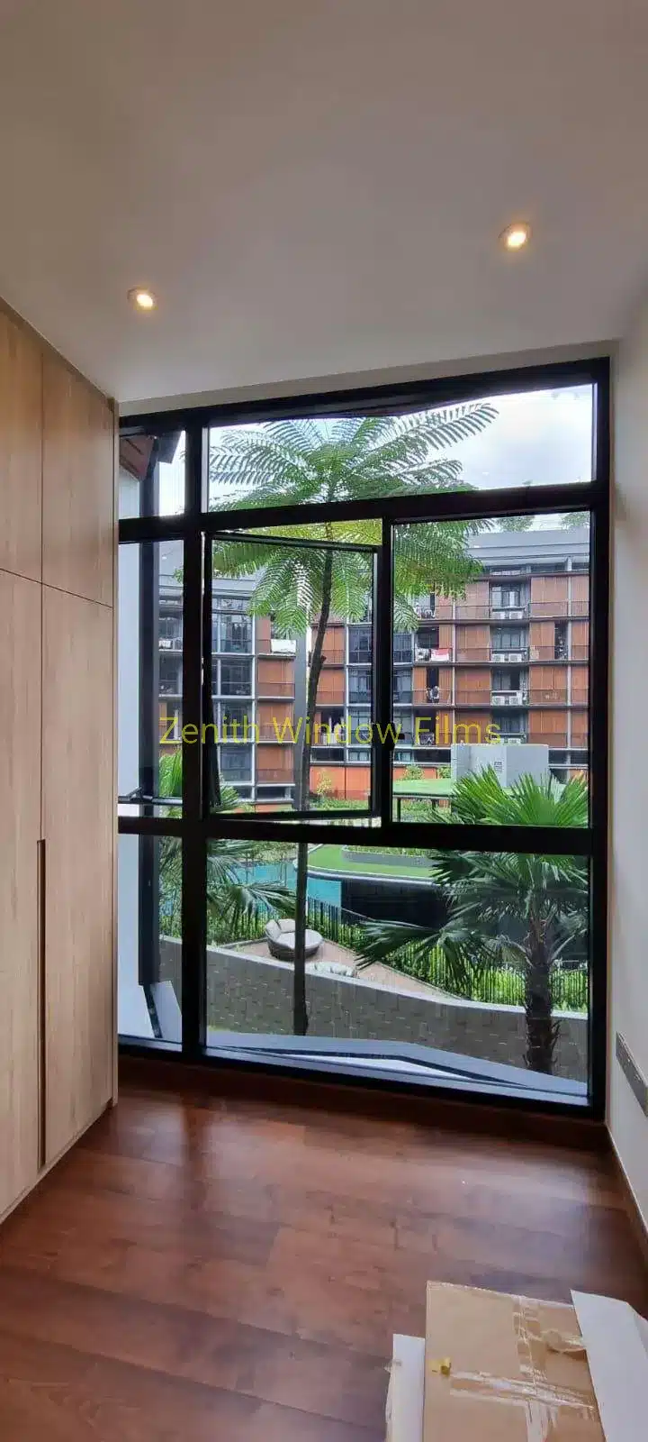 Zenith Nano Spectra 70 Percent light enter